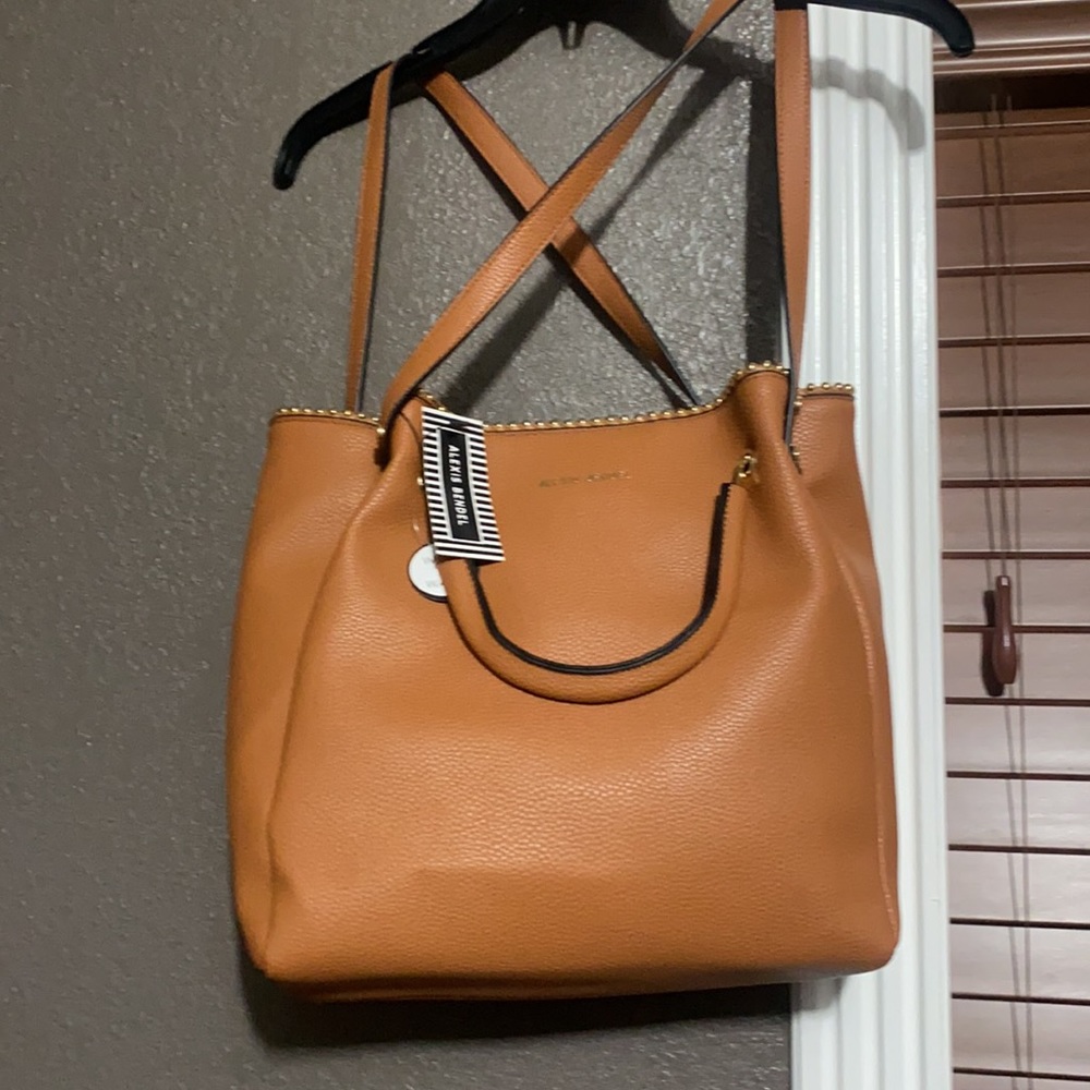 Women’s Alexis Bendel Hand Bags